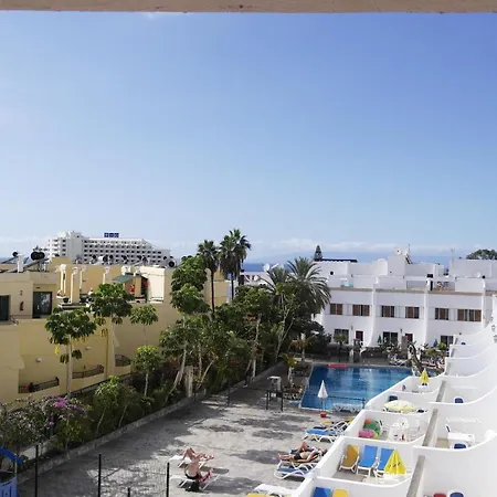 Апартаменты Avenida Puig *